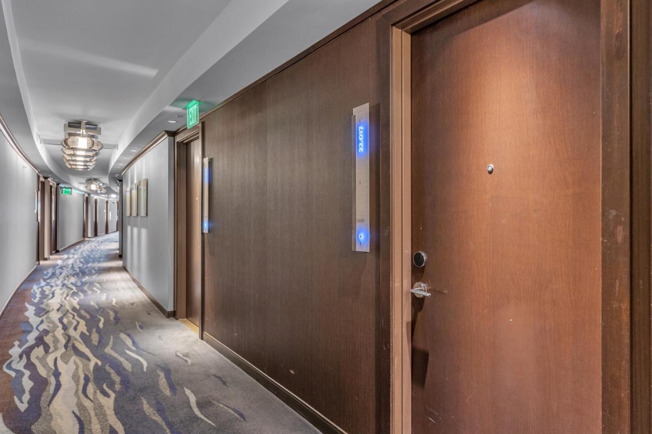 Vdara Beautiful Suite On 22Nd Flr Free Valet Parking ラスベガス エクステリア 写真