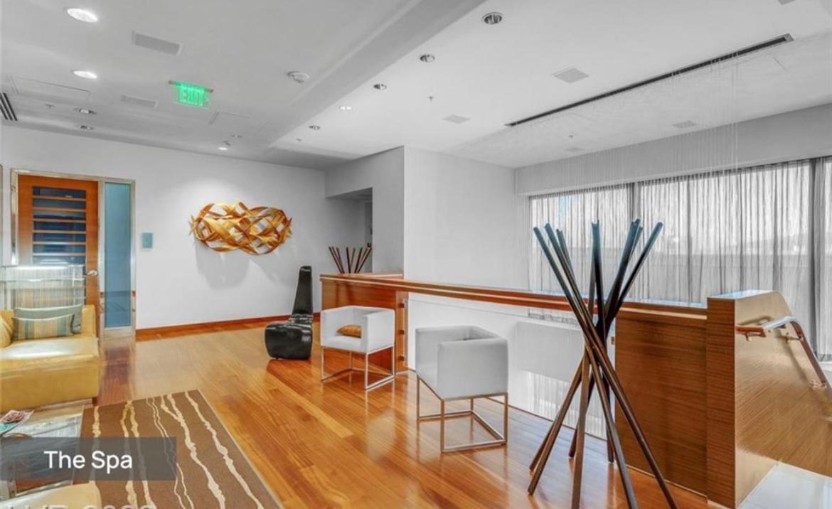 Vdara Beautiful Suite On 22Nd Flr Free Valet Parking ラスベガス エクステリア 写真